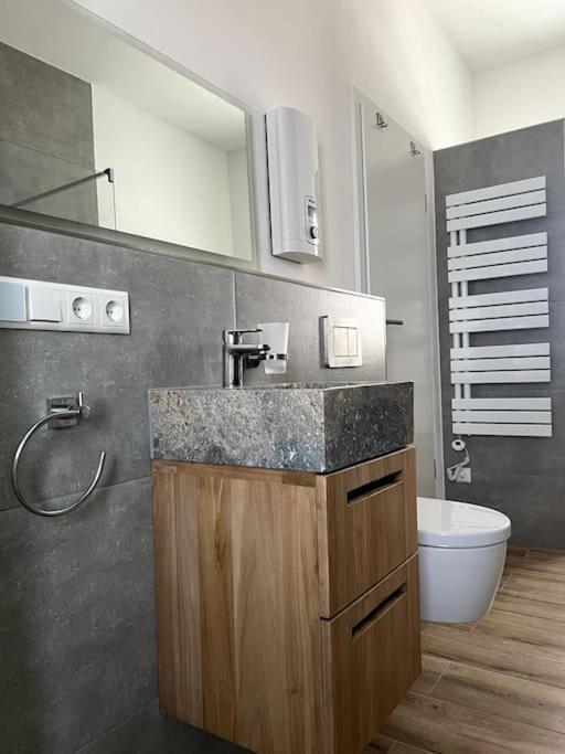 Moderne, Stilvolle Ferienwohnung In Eich Eich  Dış mekan fotoğraf